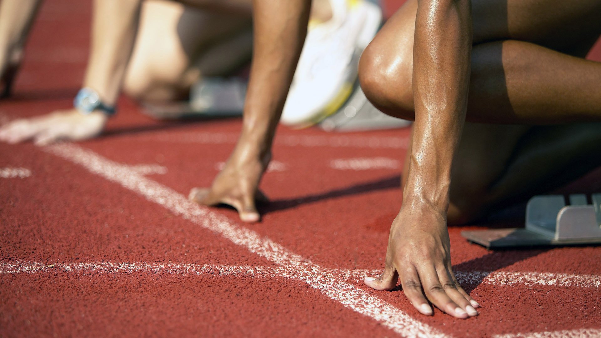 开云体育备用-_冠军访谈：冠军背后的奋斗故事_，冠军专访