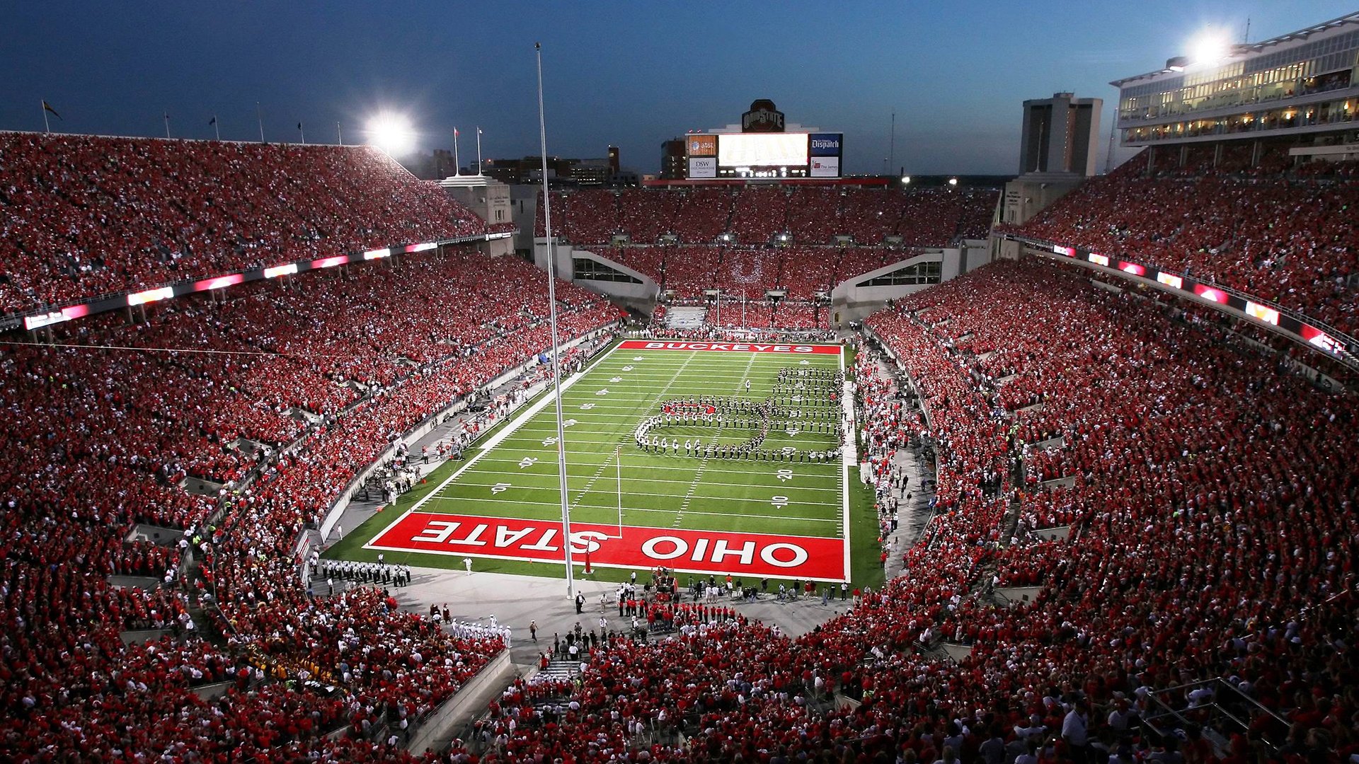 主题夜:联盟推出不同主题的纪念赛吸引粉丝